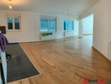 Uredi za najam u MADRIA living&working