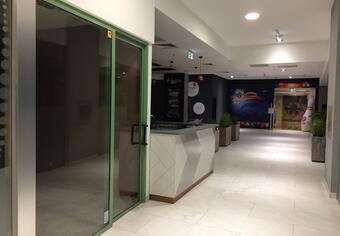 Iznajmljujem poslovni prostor 8,60m2, Importane Galerija, Iblerov trg 10, Zagreb